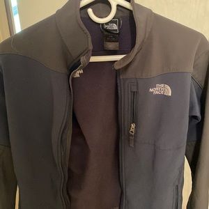 North Face boys Zipup Hoodless Jacket